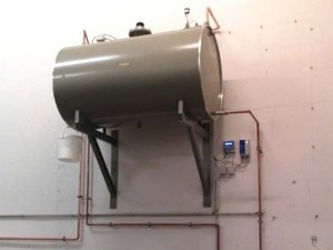 Tagestank & Überwachungsgeräte Anbindung der Kraftstoffversorgungsanlage der Notstromanlage an die vorhandenen Heizölbehälter